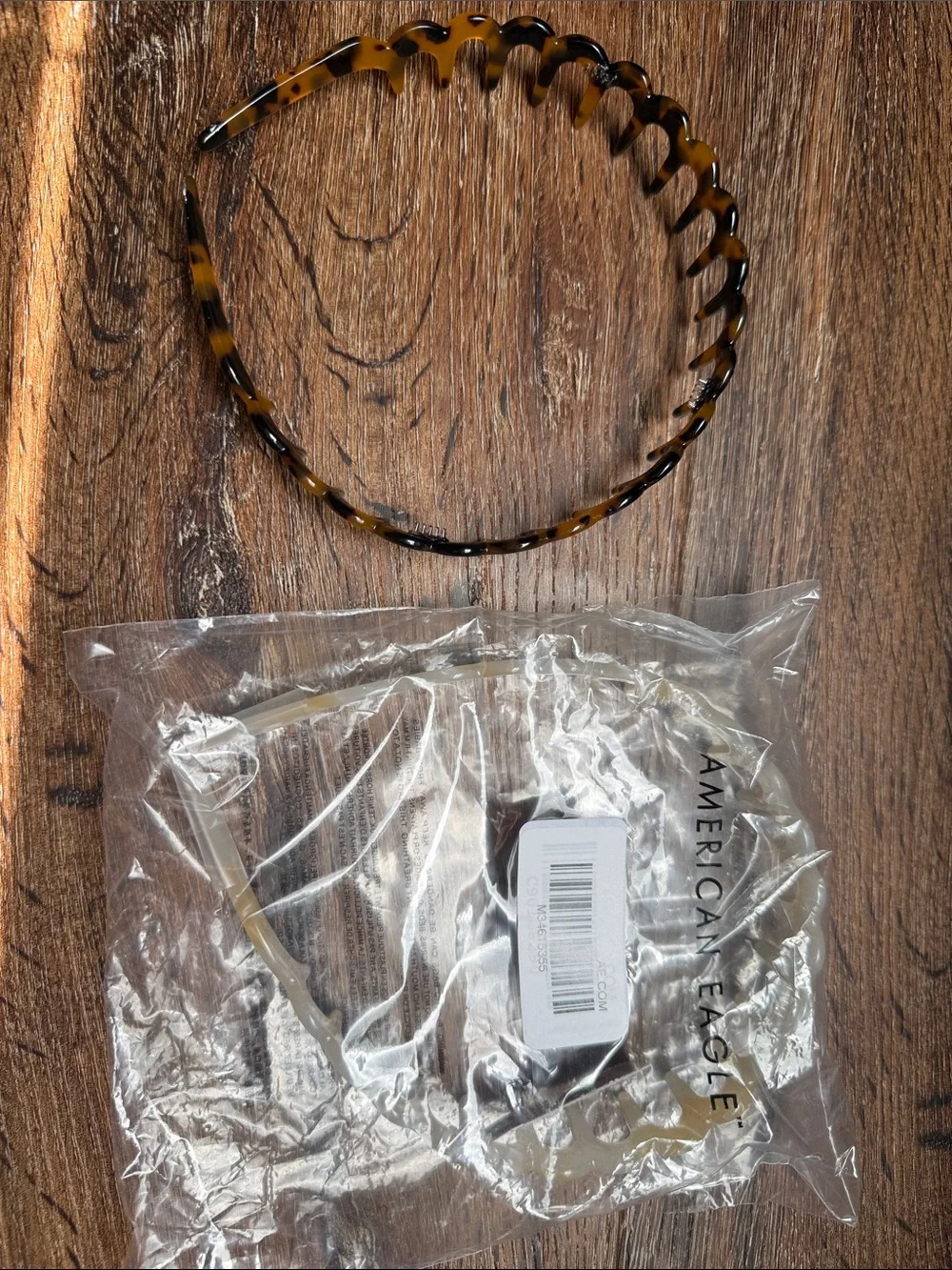 Aerie Headband and Large claw clip